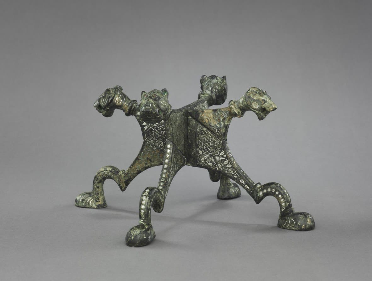 Lion-headed Stand