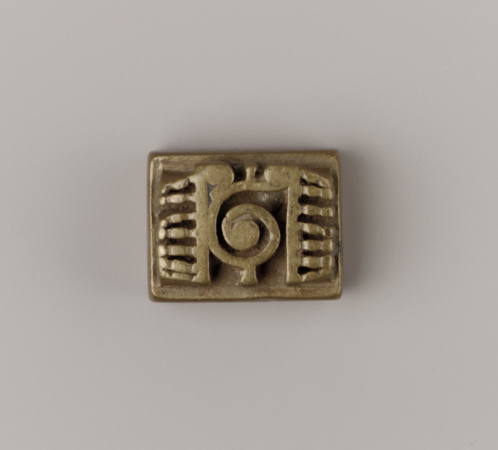 Geometric gold weight