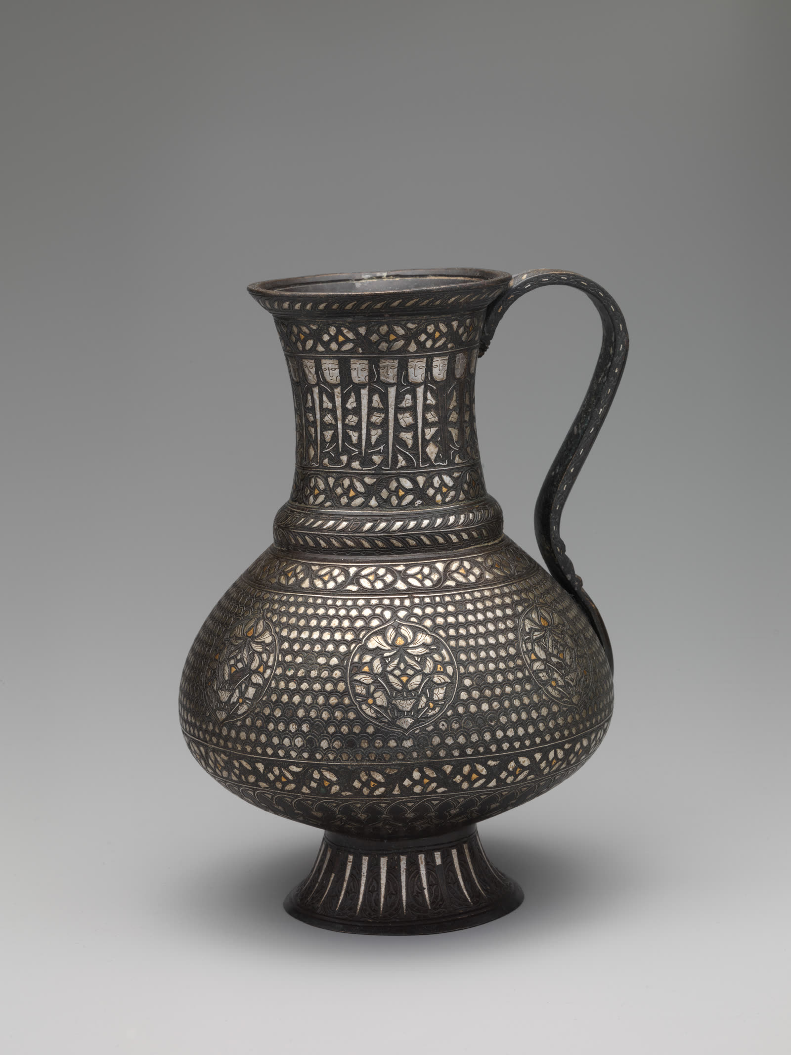 Ewer