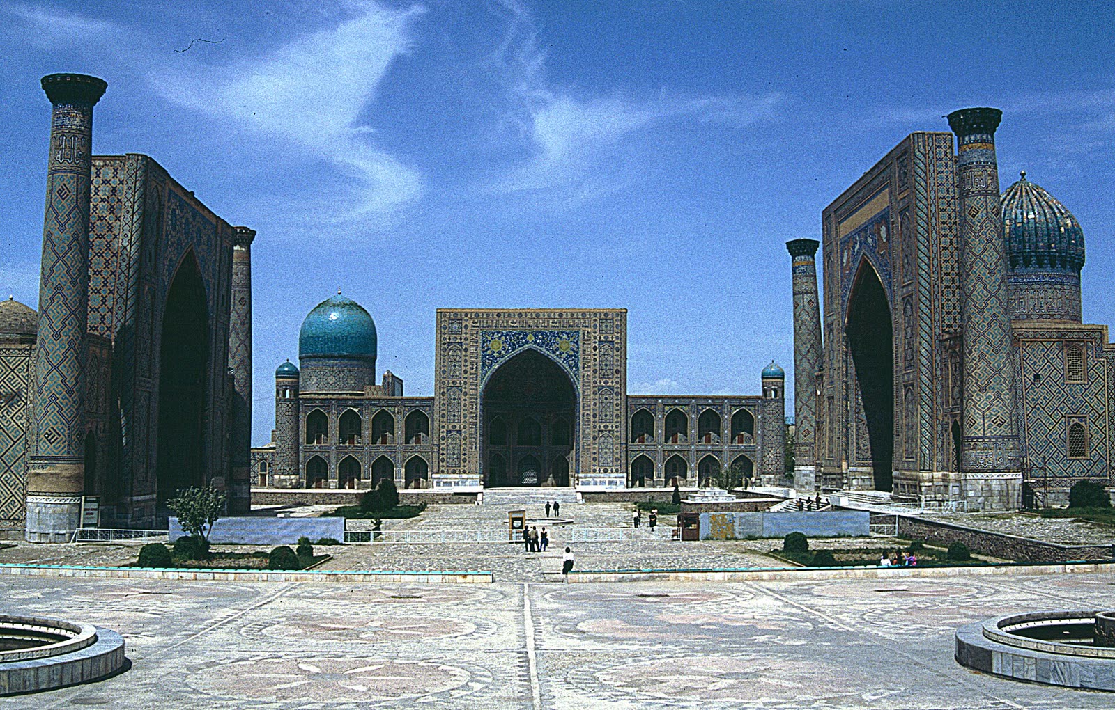 Memorial complex "Registan" in Samarkand (0)